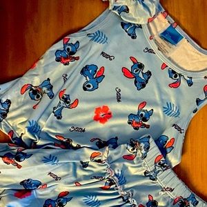 Disney Lilo and stitch two-piece outfit size 6/6X